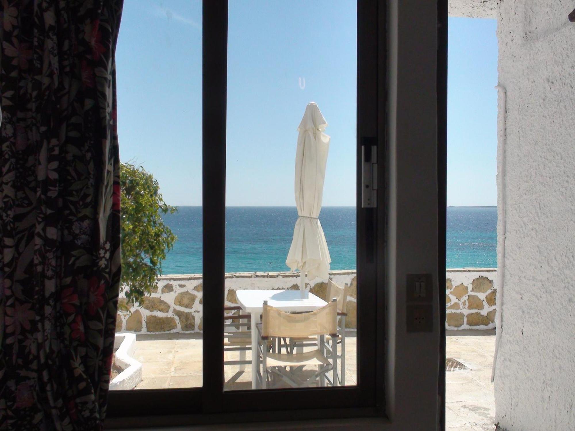 Constantinos Apartments Lassi  Pokoj fotografie