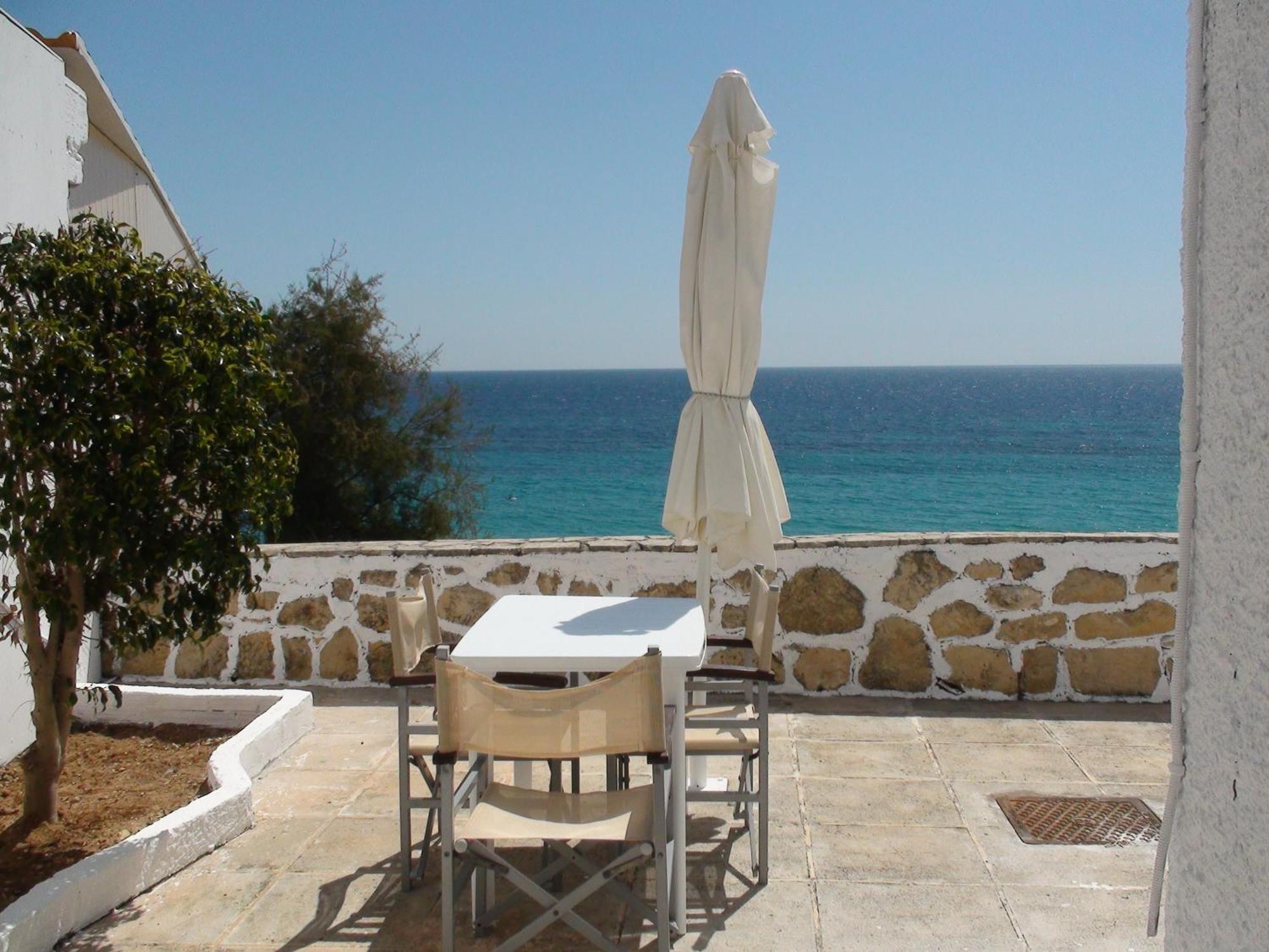 Constantinos Apartments Lassi  Pokoj fotografie